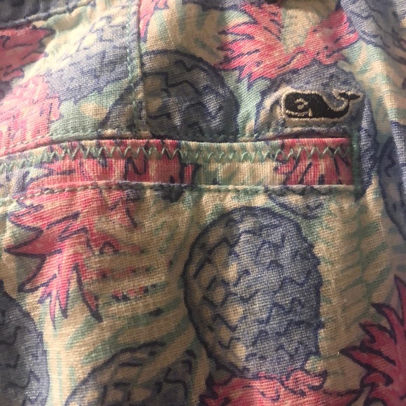 Vineyard Vines Pineapple Linen Crop Pants - Picture 3 of 4